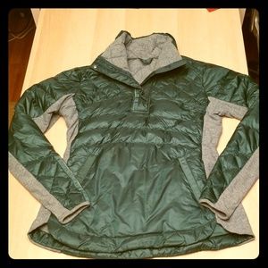 Pullover puffy jacket